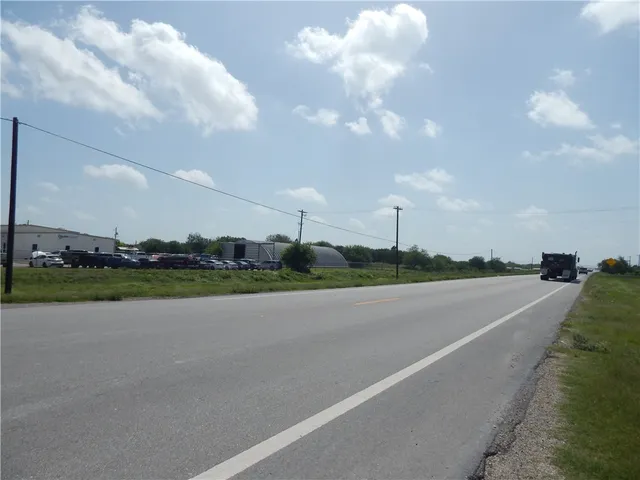 $699,000 | 1242 Saratoga Boulevard, Corpus Christi, TX 78417