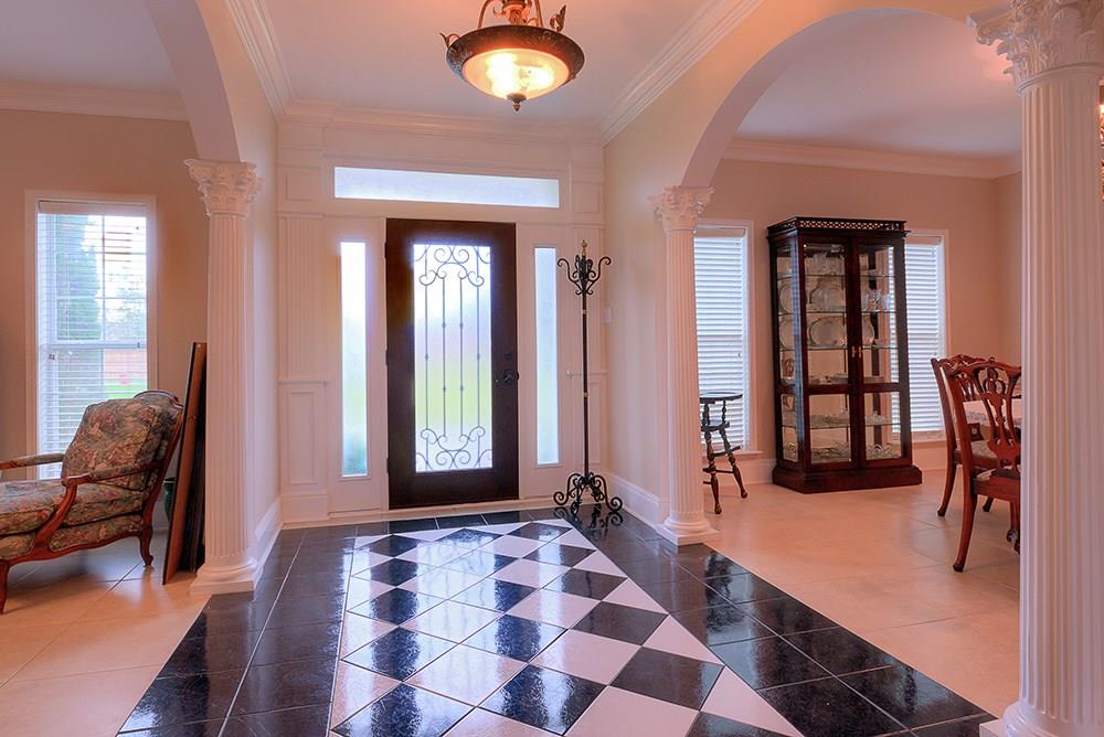 433 Oak Tree Road Belle Chasse, LA 70037 - Photo 4 of 27 Gallery Image 4