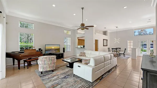 $724,900 | 7318 Windemere Lane, University Park, FL 34201