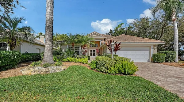 $724,900 | 7318 Windemere Lane, University Park, FL 34201