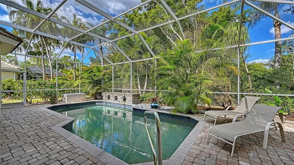 $724,900 | 7318 Windemere Lane, University Park, FL 34201