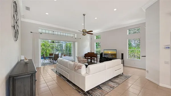 $724,900 | 7318 Windemere Lane, University Park, FL 34201