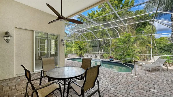 $724,900 | 7318 Windemere Lane, University Park, FL 34201
