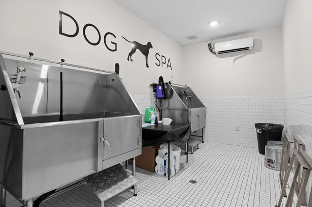 $250,000 | 782 Riverfront Parkway, Unit 322, Chattanooga, TN 37402