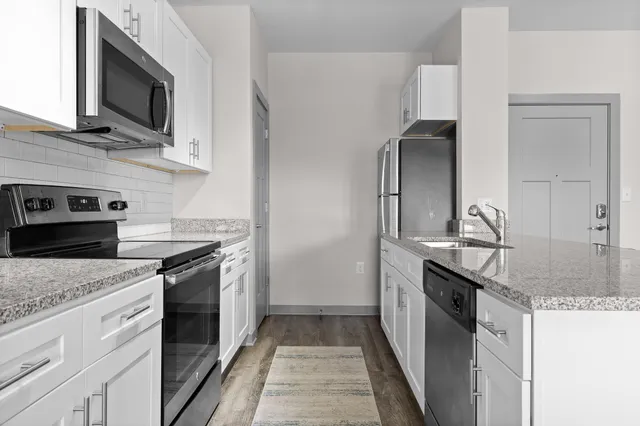 $250,000 | 782 Riverfront Parkway, Unit 322, Chattanooga, TN 37402