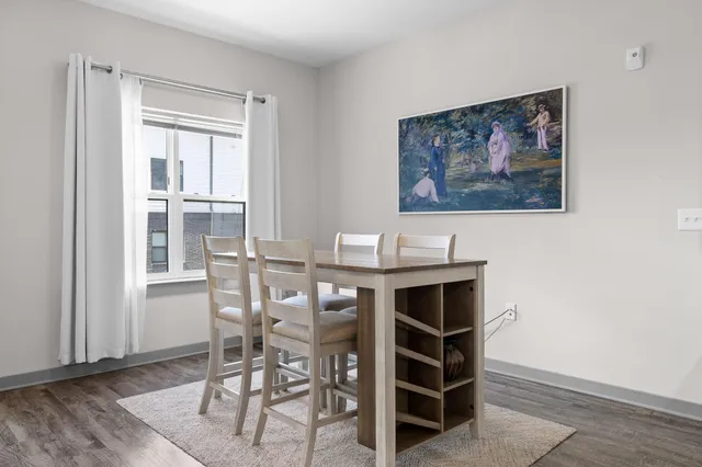 $250,000 | 782 Riverfront Parkway, Unit 322, Chattanooga, TN 37402