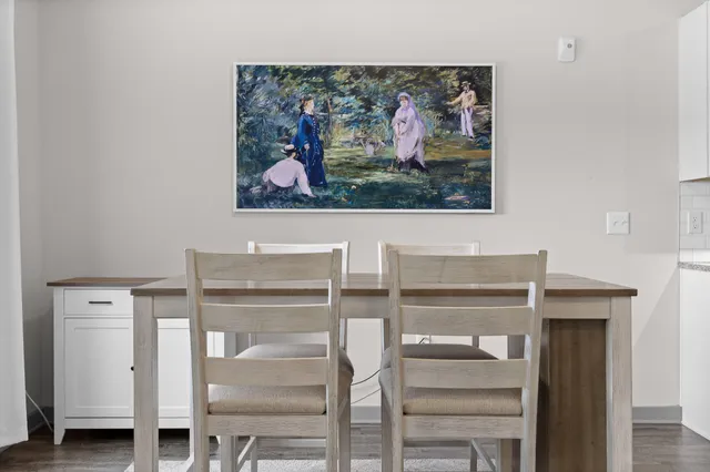 $250,000 | 782 Riverfront Parkway, Unit 322, Chattanooga, TN 37402