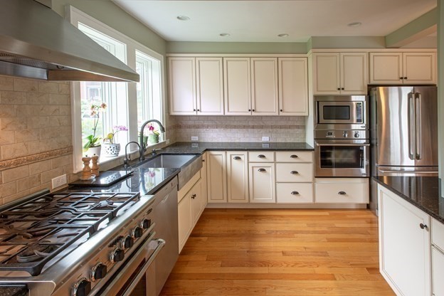 23 Upland Road Leeds, MA 01053 - Photo 7 of 42 Gallery Image 7