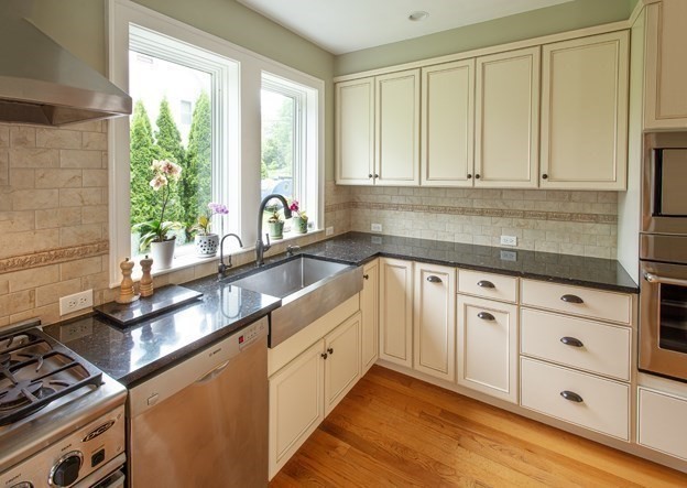 23 Upland Road Leeds, MA 01053 - Photo 8 of 42 Gallery Image 8