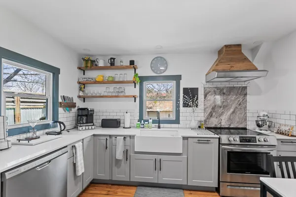 $2,000 | 207 South Main Street, Georgetown, TX 78626