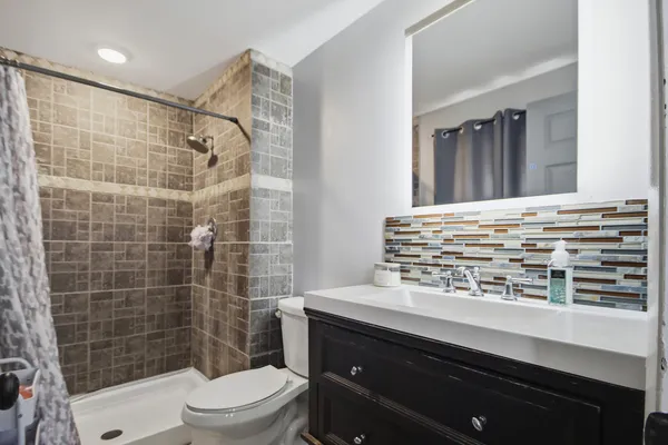 $535,000 | 230 Millford Lane, Bloomingdale, IL 60108