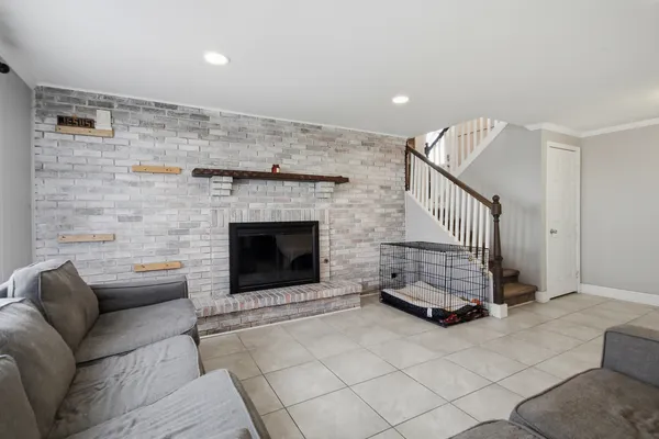 $535,000 | 230 Millford Lane, Bloomingdale, IL 60108