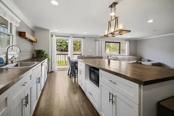 $535,000 | 230 Millford Lane, Bloomingdale, IL 60108