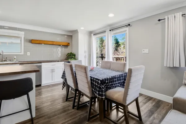 $535,000 | 230 Millford Lane, Bloomingdale, IL 60108