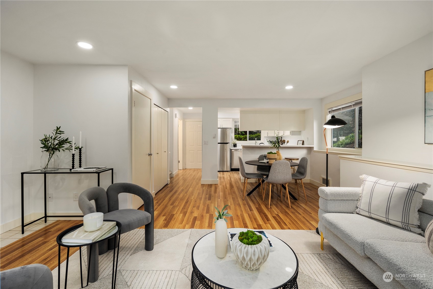 18910 Bothell Everett Highway, Unit K1 Bothell, WA 98012 - Photo 12 of 34