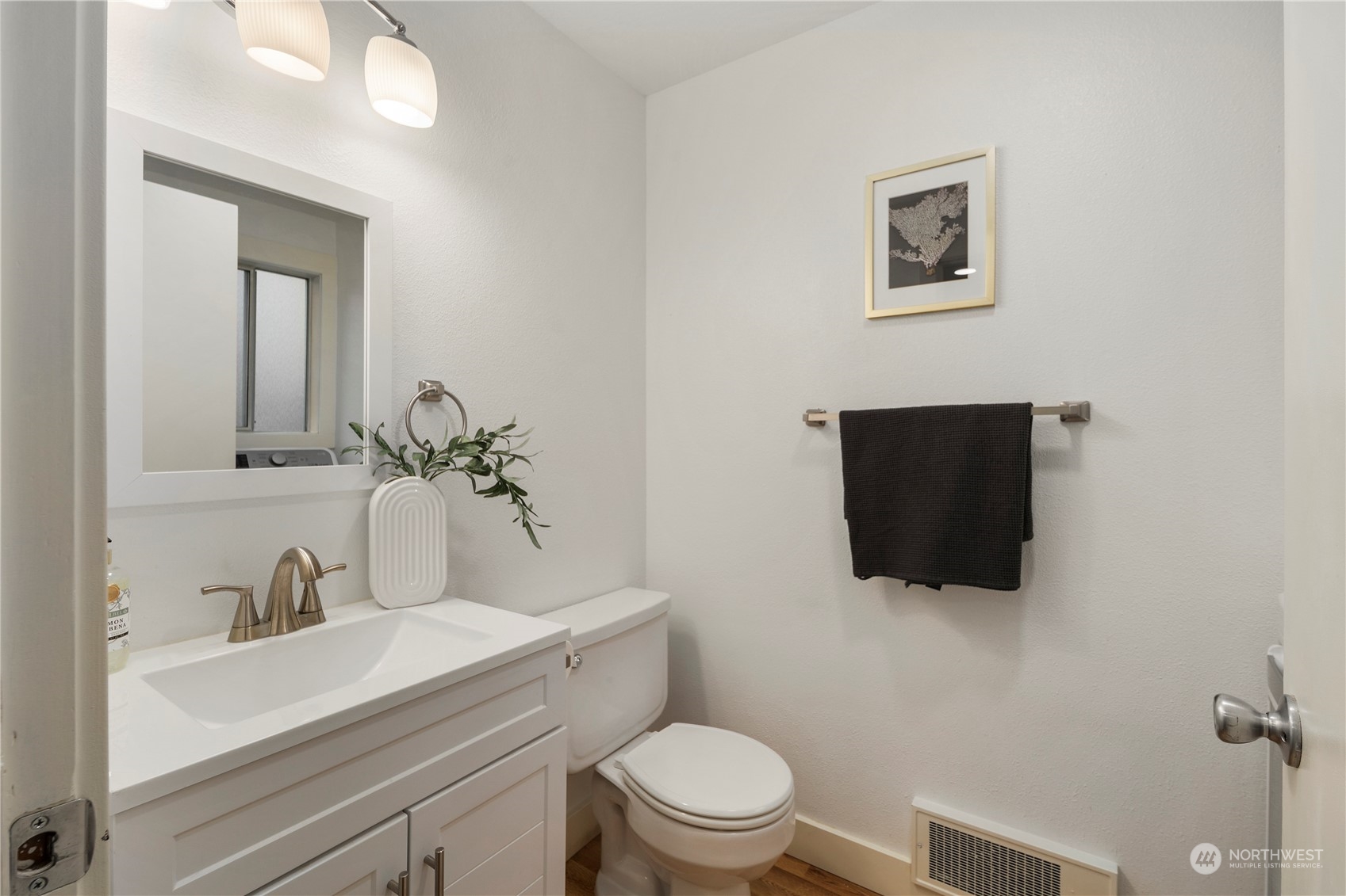 18910 Bothell Everett Highway, Unit K1 Bothell, WA 98012 - Photo 15 of 34