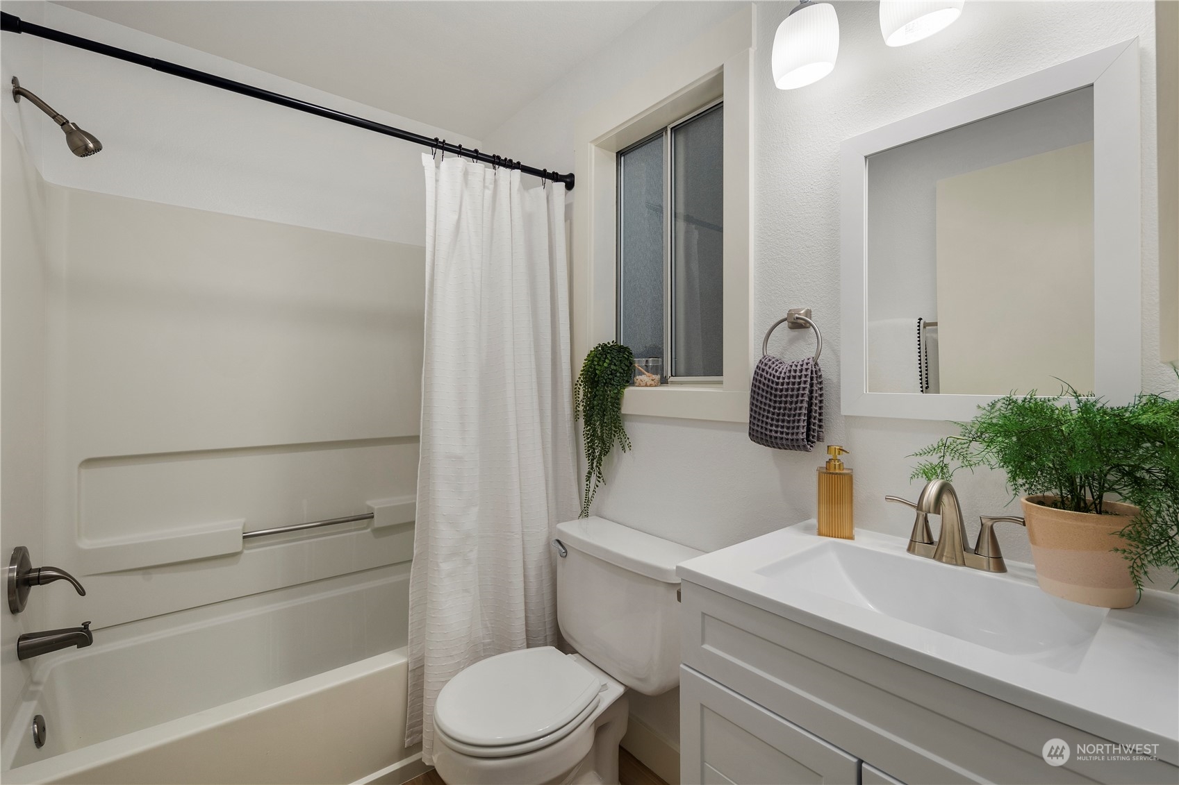 18910 Bothell Everett Highway, Unit K1 Bothell, WA 98012 - Photo 24 of 34