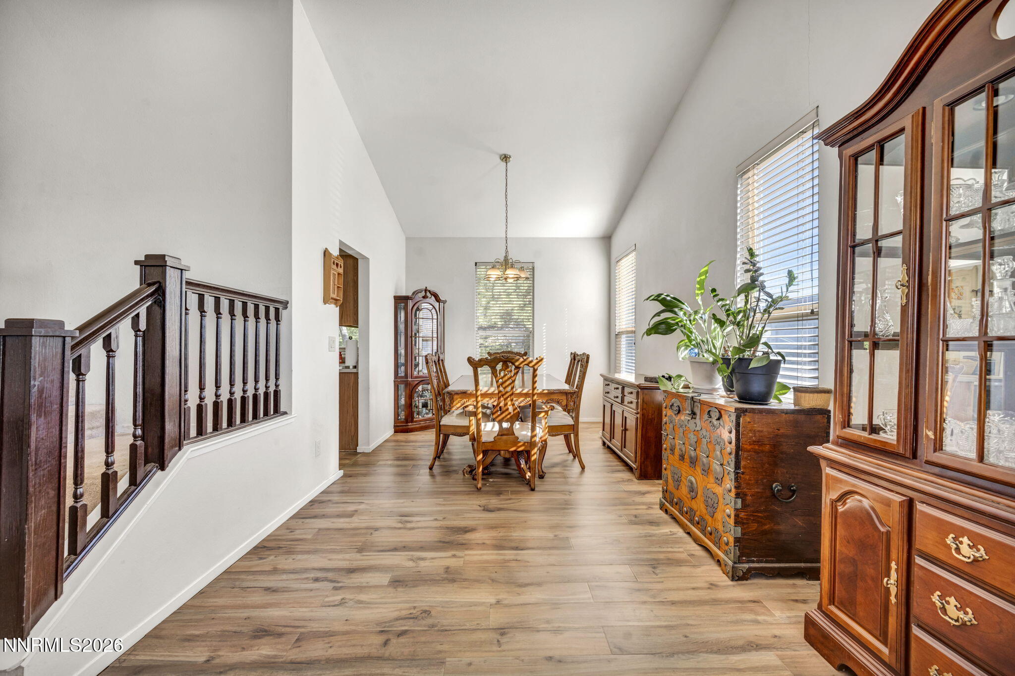 2405 Serena Drive Reno, NV 89503 - Photo 7 of 26 21-web-or-mls-2405-serena-dr
