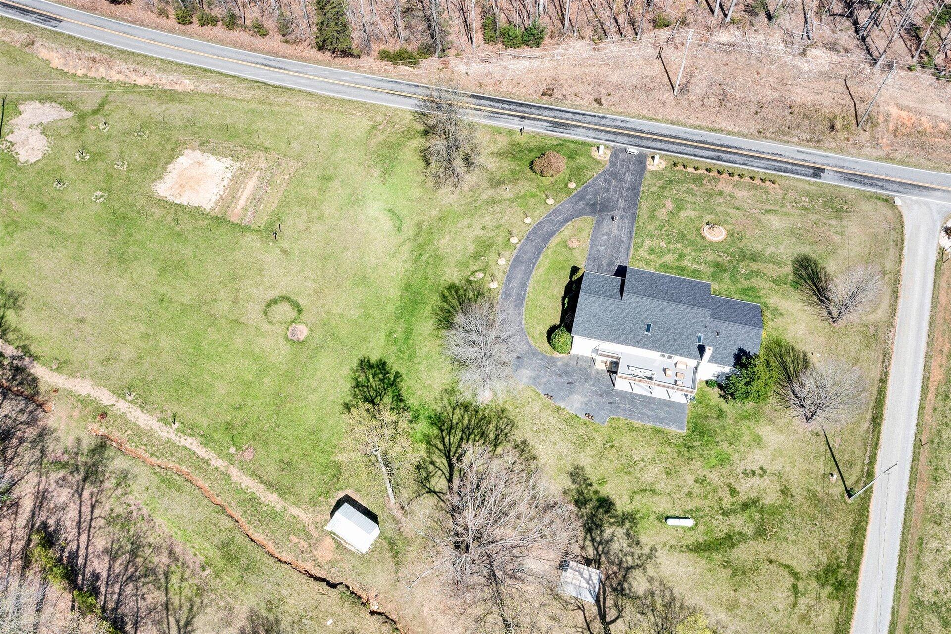 1077 Hopkins Road Rocky Mount, VA 24151 - Photo 66 of 69 06-DJI_0892