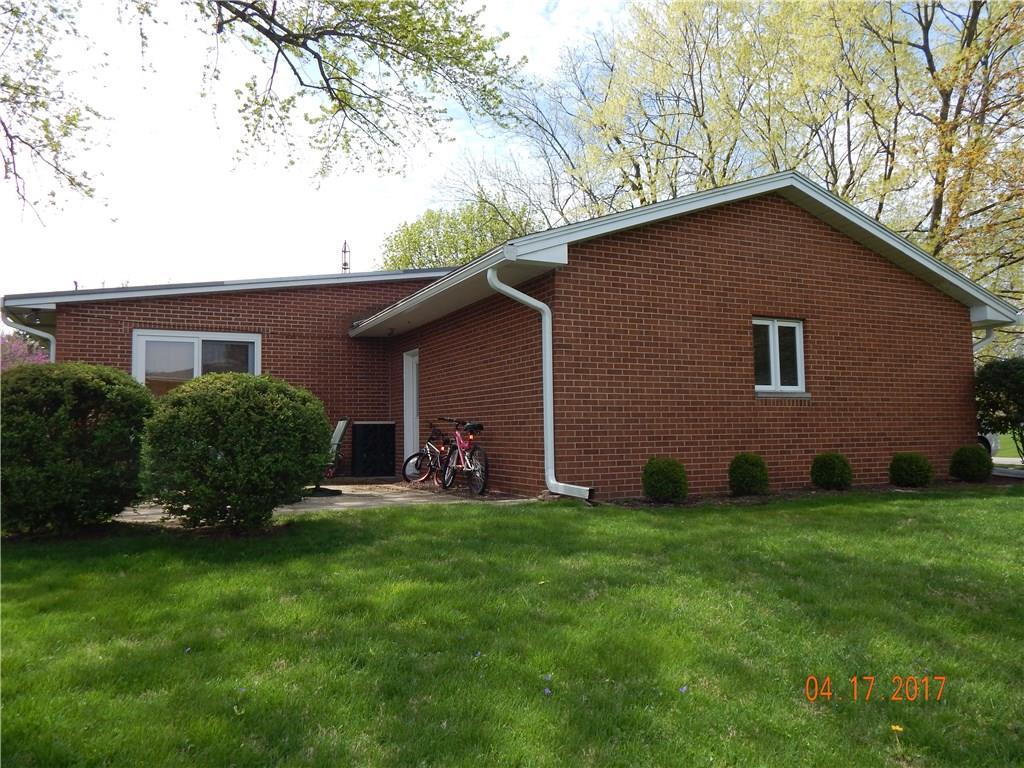 2010 East Mile Road Springfield, OH 45503 - Photo 5 of 33