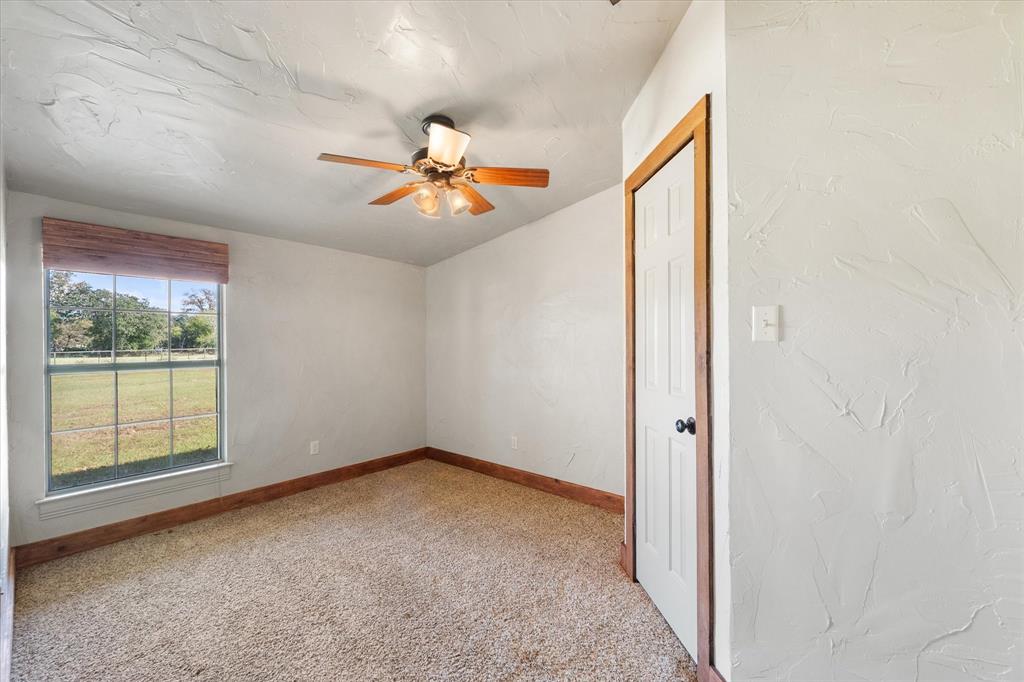 340 Farm To Market 27 Fairfield, TX 75840 - Photo 12 of 40