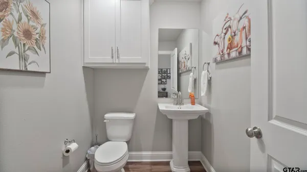 $429,999 | 14144 Foxtail Drive, Flint, TX 75762