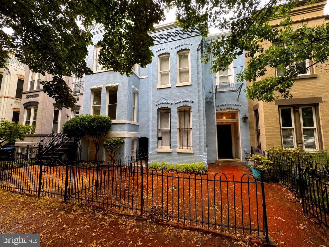 213 5th Street Southeast Washington, DC 20003 - Photo 1 of 1 Gallery Image 1