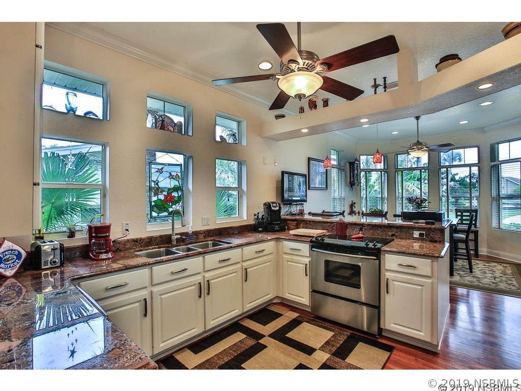 1506 South Riverside Drive Edgewater, FL 32132 - Photo 11 of 21 Gallery Image 11