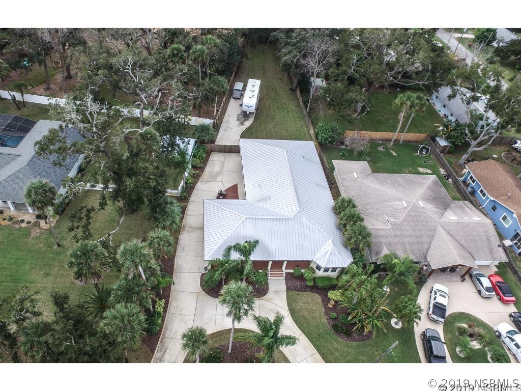 1506 South Riverside Drive Edgewater, FL 32132 - Photo 3 of 21 Gallery Image 3