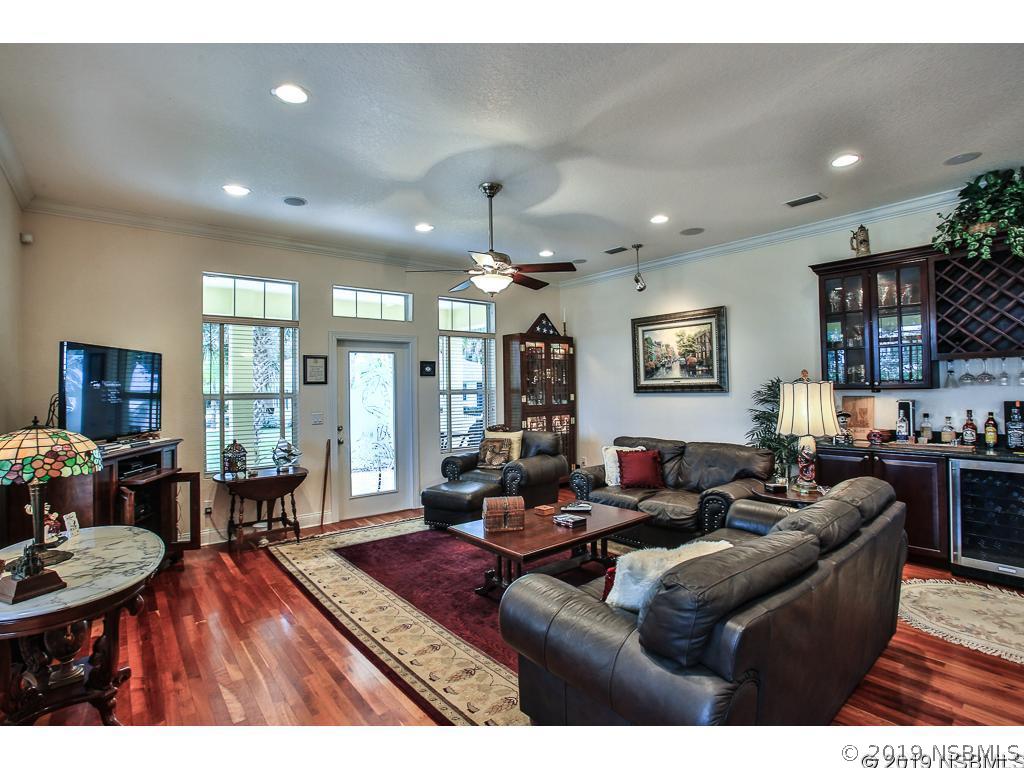 1506 South Riverside Drive Edgewater, FL 32132 - Photo 6 of 21 Gallery Image 6
