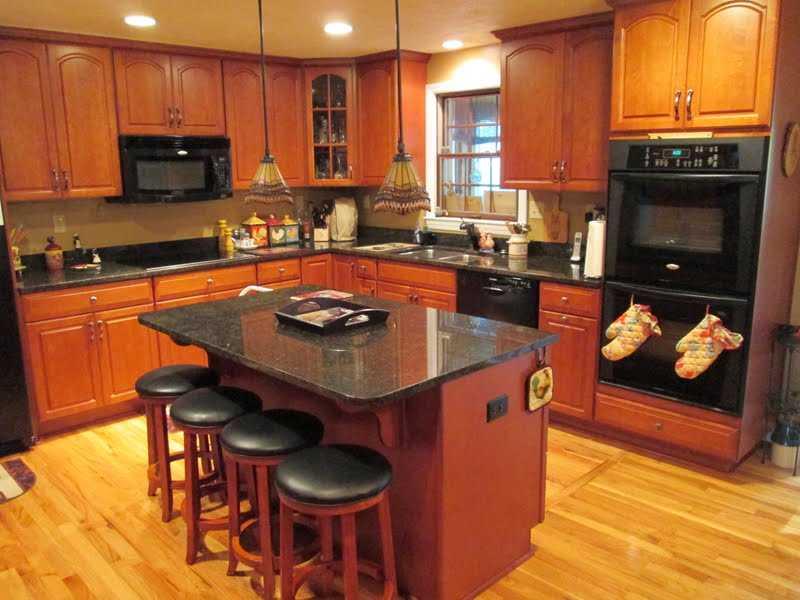 326 Malone Ridge Road Washington, PA 15301 - Photo 11 of 25 Kitchen.