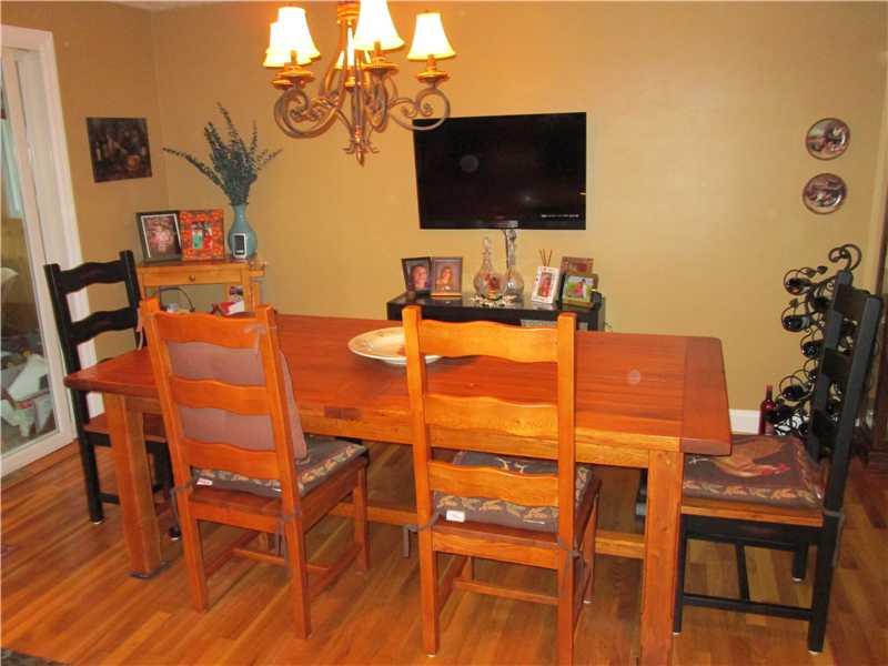 326 Malone Ridge Road Washington, PA 15301 - Photo 12 of 25 Dining Room.