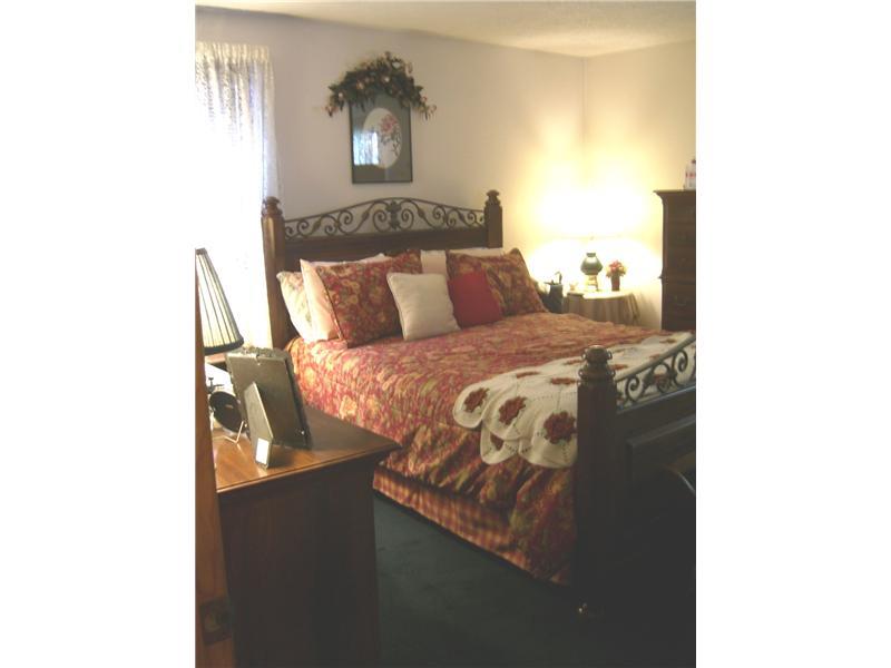 326 Malone Ridge Road Washington, PA 15301 - Photo 15 of 25 Master Bedroom.