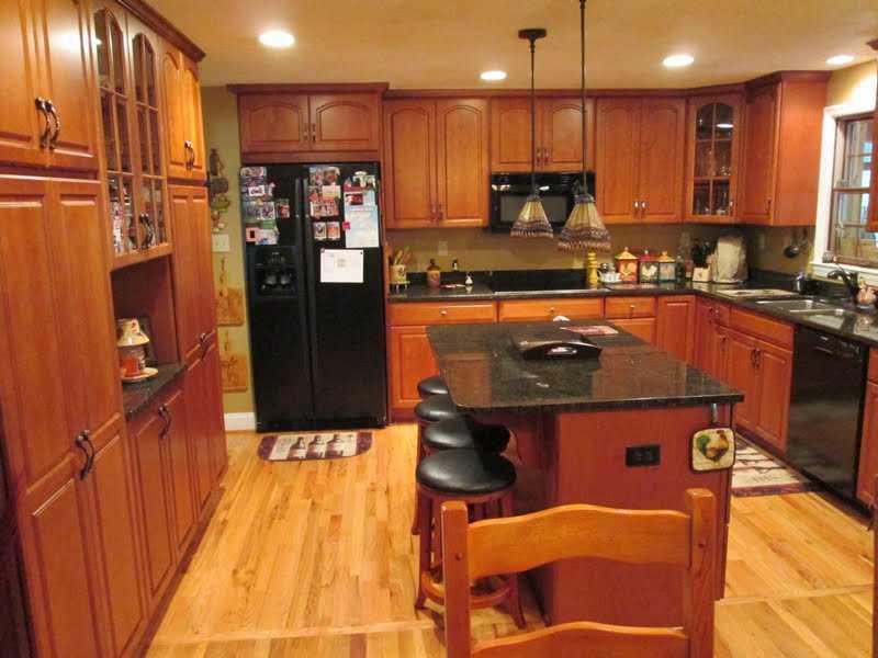 326 Malone Ridge Road Washington, PA 15301 - Photo 3 of 25 Kitchen.
