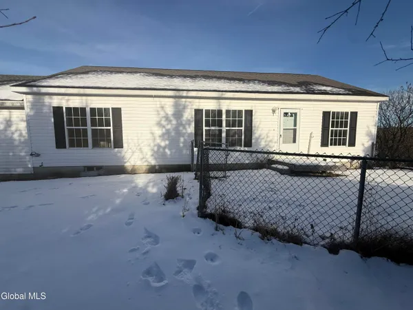 $299,999 | 1941 Highway 66, Ghent, NY 12075