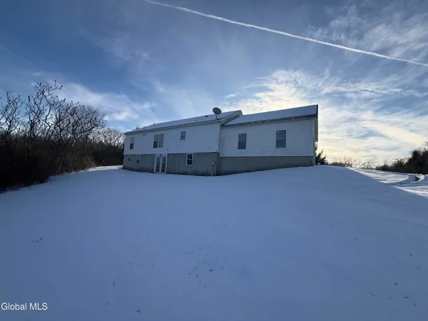 $299,999 | 1941 Highway 66, Ghent, NY 12075