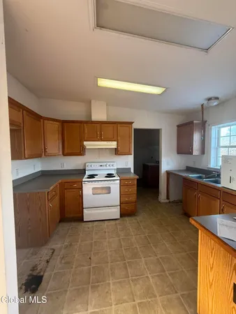 $299,999 | 1941 Highway 66, Ghent, NY 12075