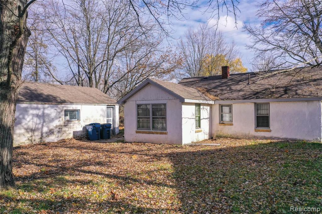 9478 Linden Road Swartz Creek, MI 48473 - Photo 12 of 29