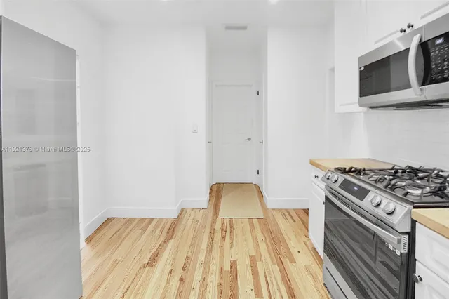 $1,325,000 | 100 Southwest 30th Road, Miami, FL 33129