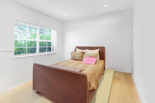 $1,325,000 | 100 Southwest 30th Road, Miami, FL 33129