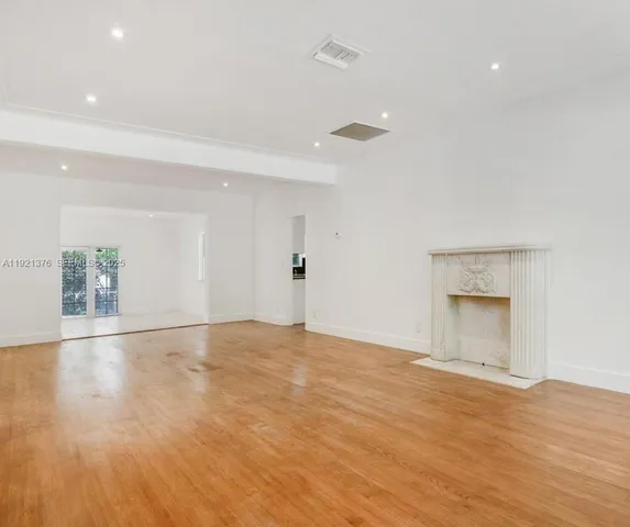 $1,325,000 | 100 Southwest 30th Road, Miami, FL 33129