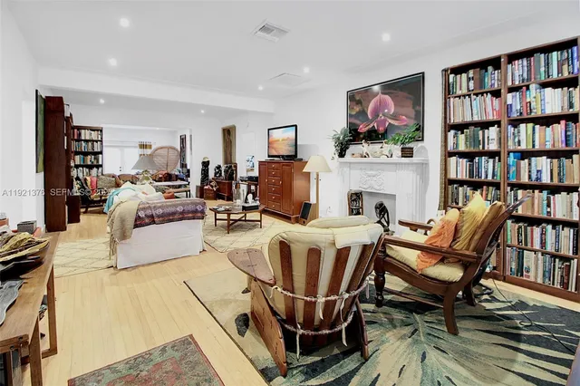 $1,325,000 | 100 Southwest 30th Road, Miami, FL 33129