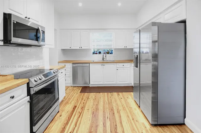 $1,325,000 | 100 Southwest 30th Road, Miami, FL 33129