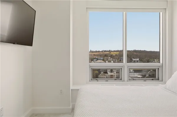 $485,000 | 1 Tower Drive, Unit 604, Portsmouth, RI 02871