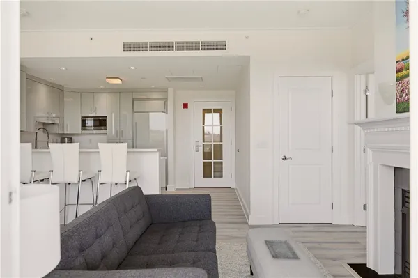 $485,000 | 1 Tower Drive, Unit 604, Portsmouth, RI 02871