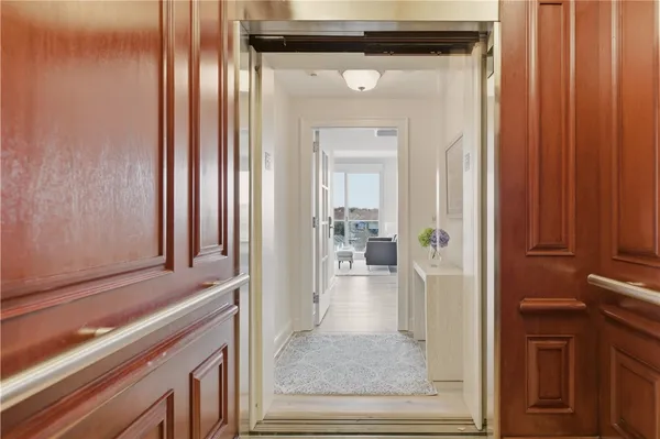 $485,000 | 1 Tower Drive, Unit 604, Portsmouth, RI 02871