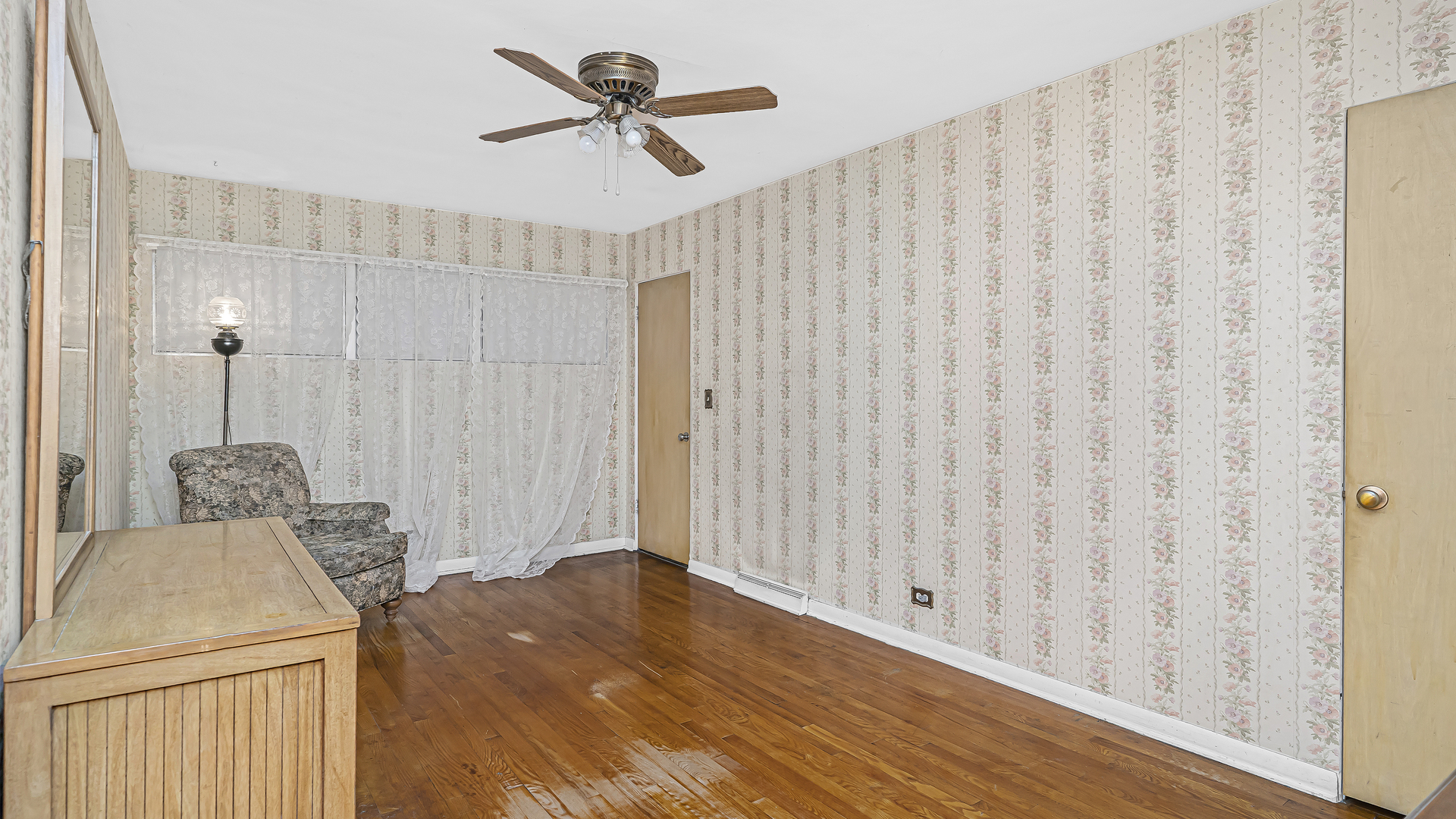 8000 Country Club Lane North Riverside, IL 60546 - Photo 11 of 19