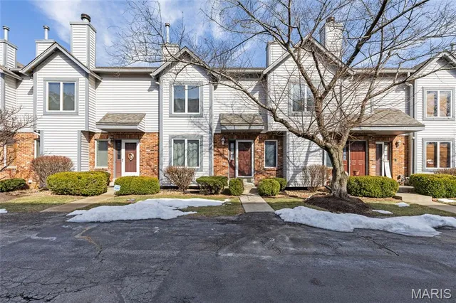 $234,900 | 3405 Sherman Park Drive, St. Charles, MO 63303