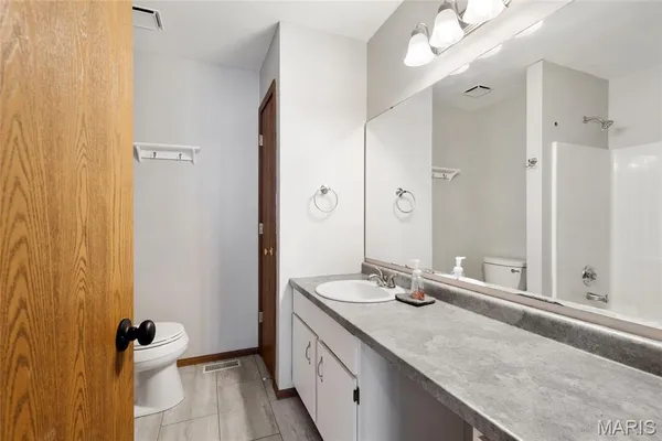 $223,000 | 3405 Sherman Park Drive, St. Charles, MO 63303