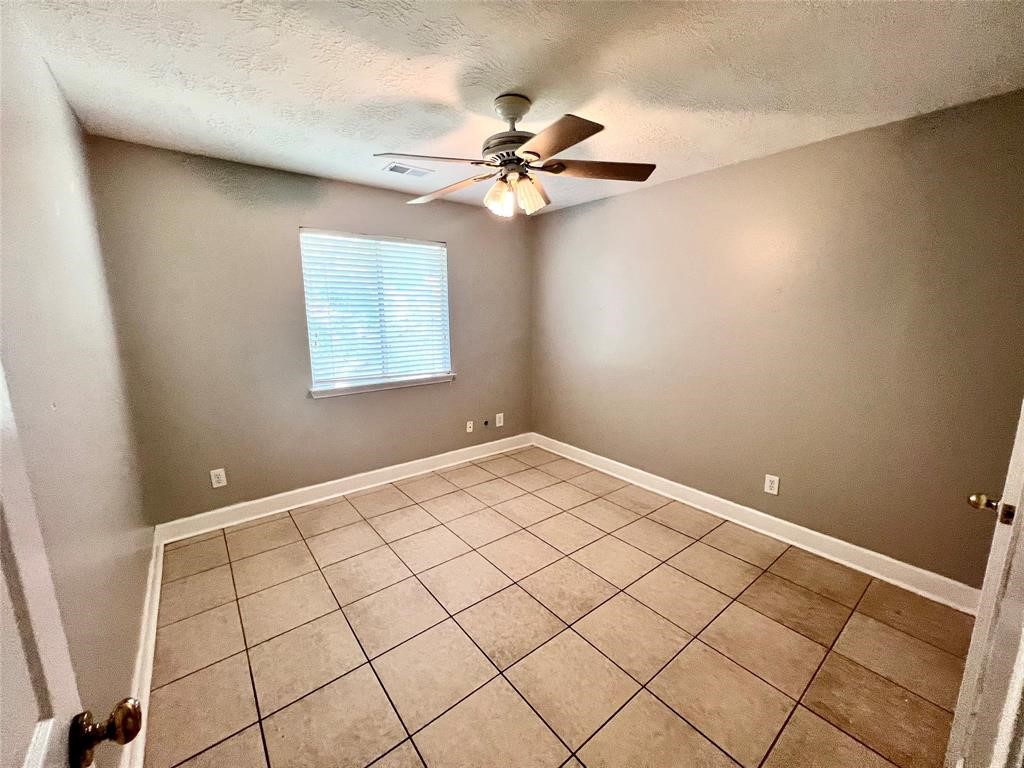 16902 Sandy Reef Court Friendswood, TX 77546 - Photo 23 of 31